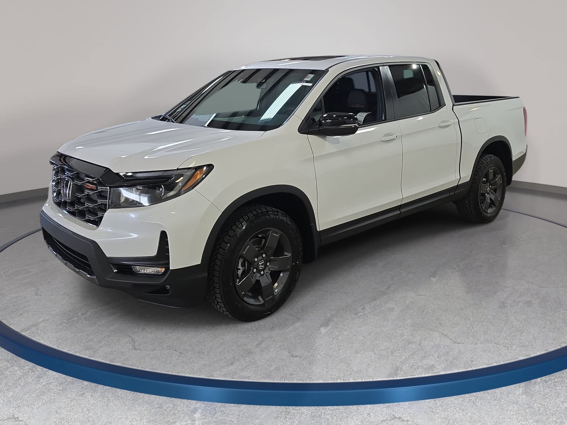 2026 Honda Ridgeline TrailSport — photo 1 of 32