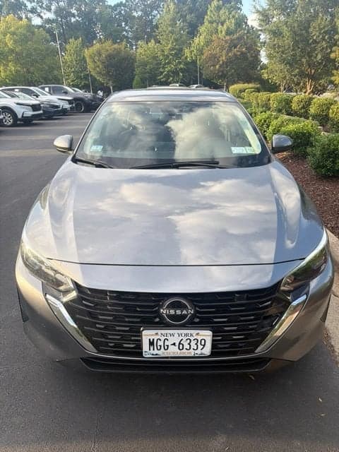 2024 Nissan Sentra SV — photo 1 of 13