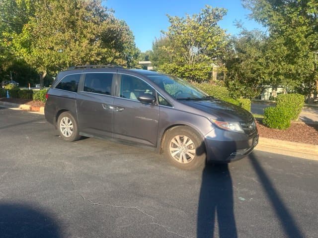 2015 Honda Odyssey EX-L — photo 1 of 13