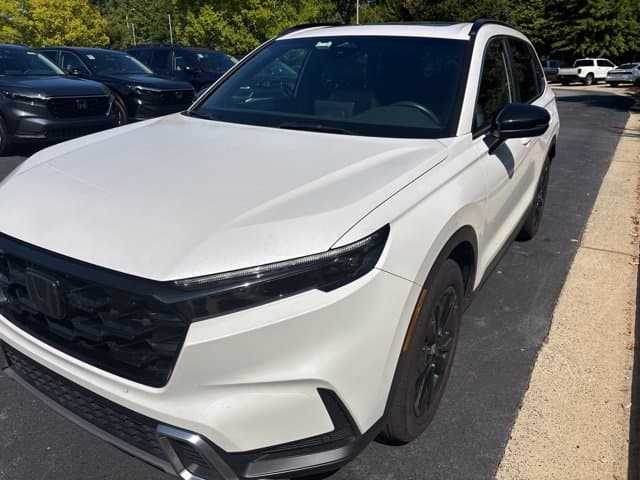 2024 Honda CR-V Hybrid Sport Touring — photo 1 of 17