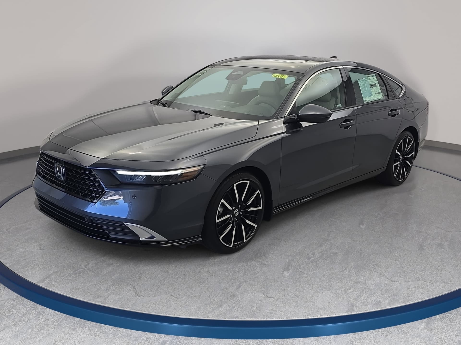 2026 Honda Accord Hybrid Touring — photo 1 of 34