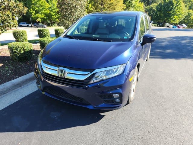 2020 Honda Odyssey EX-L — photo 1 of 16