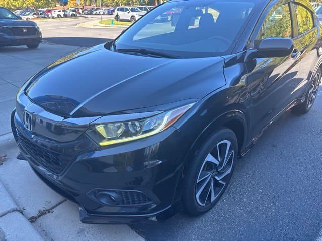2019 Honda HR-V Sport — photo 1 of 11