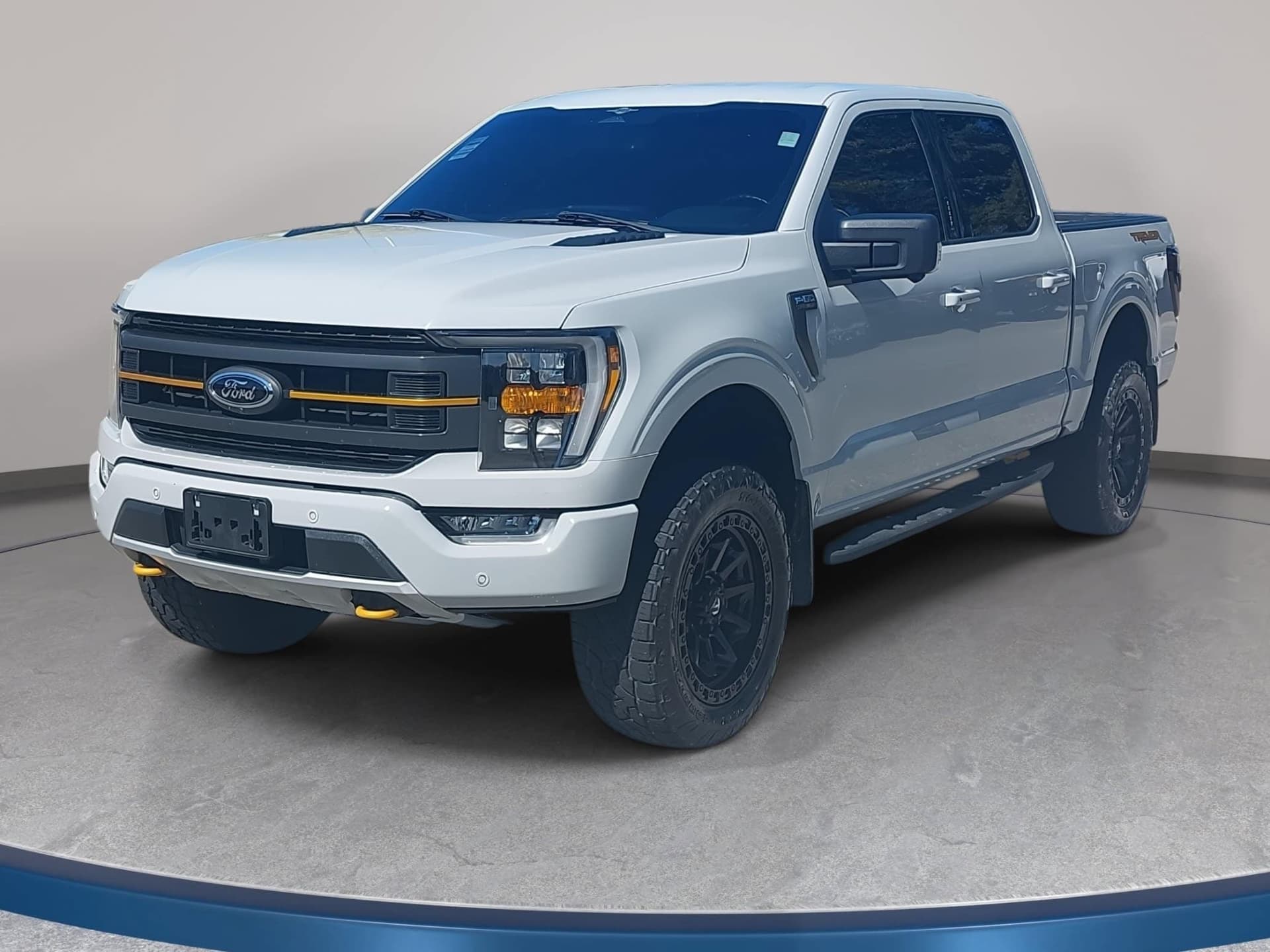 2023 Ford F-150 XL — photo 1 of 34