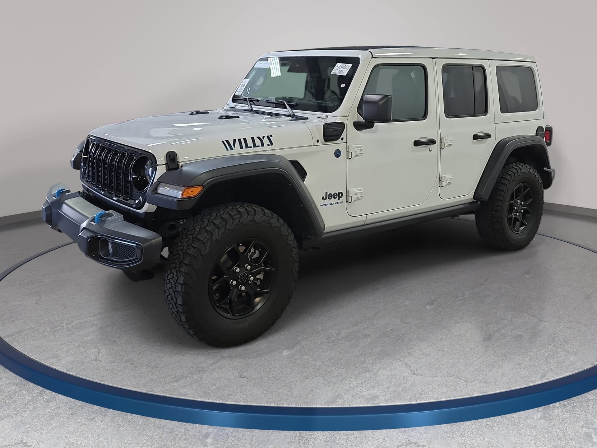 2024 Jeep Wrangler Sport — photo 1 of 31