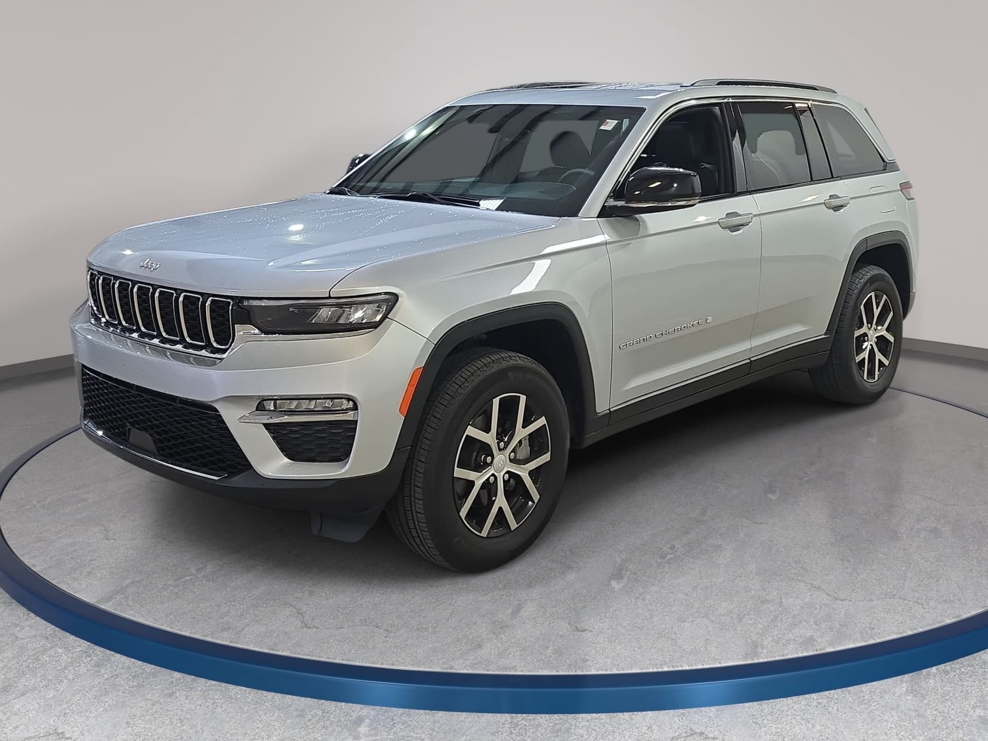2025 Jeep Grand Cherokee Limited — photo 1 of 33