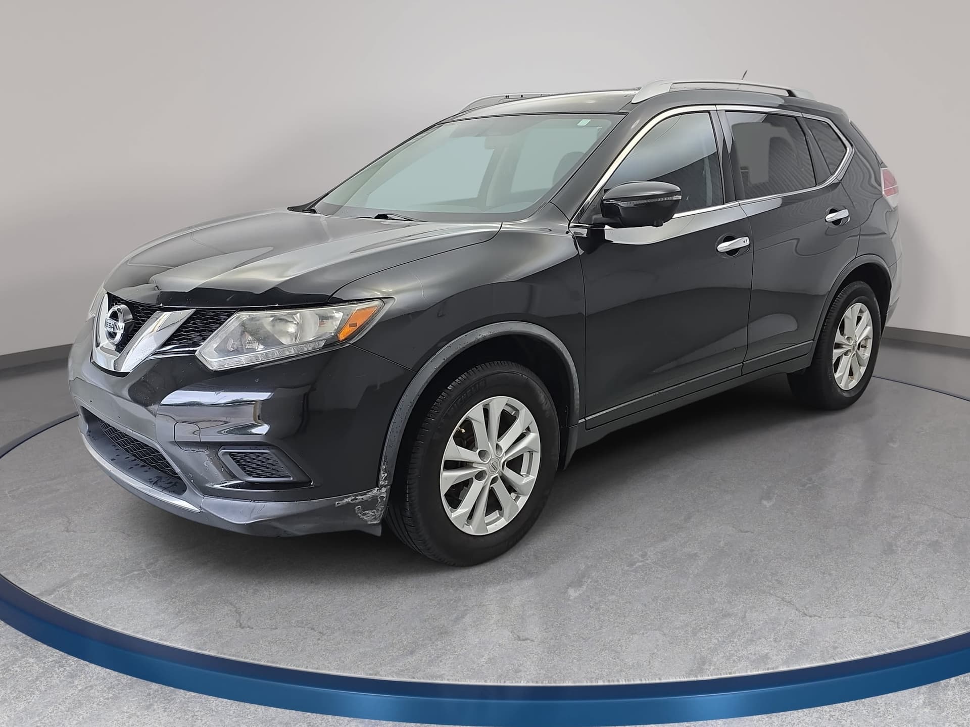 2016 Nissan Rogue SV — photo 1 of 35