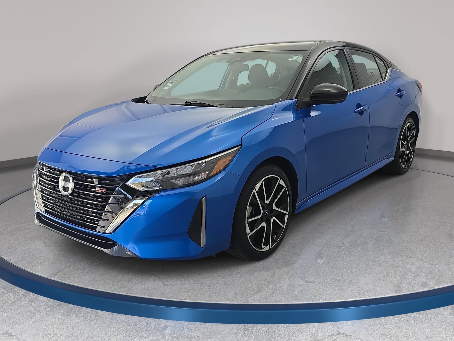 2025 Nissan Sentra SR — photo 1 of 33