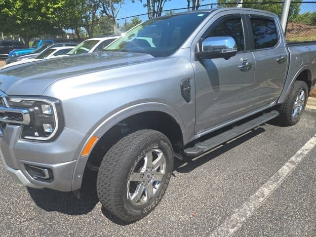 2024 Ford Ranger LARIAT — photo 1 of 24