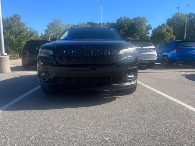 2019 Jeep Cherokee Latitude Plus — photo 1 of 19