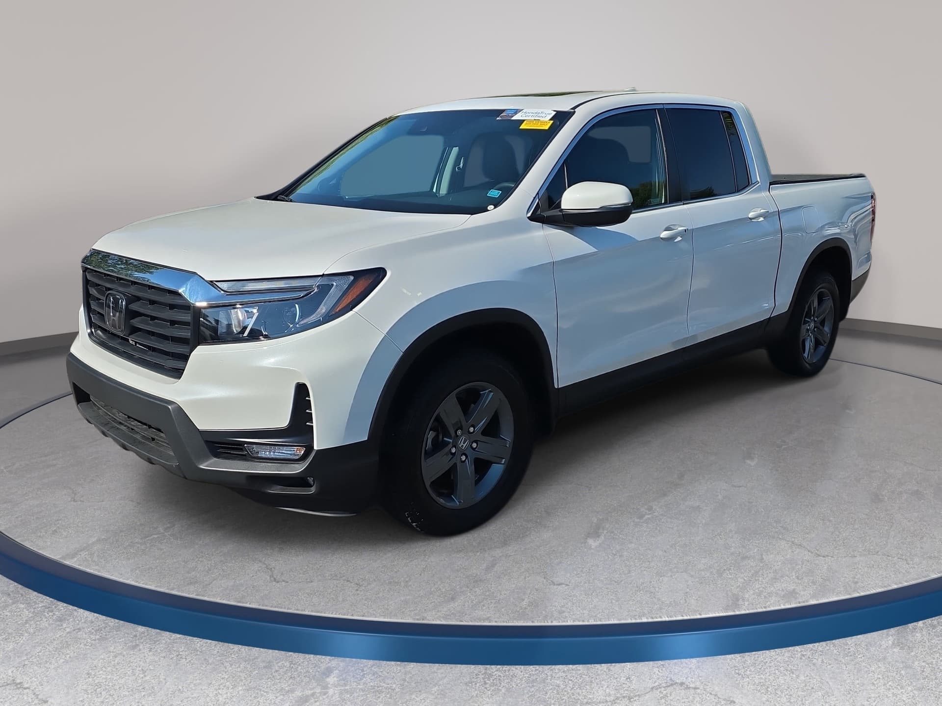 2023 Honda Ridgeline RTL — photo 1 of 36