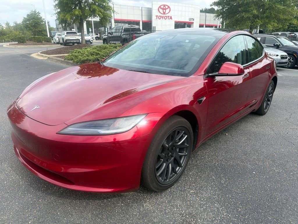 2025 Tesla Model 3 Long Range — photo 1 of 13