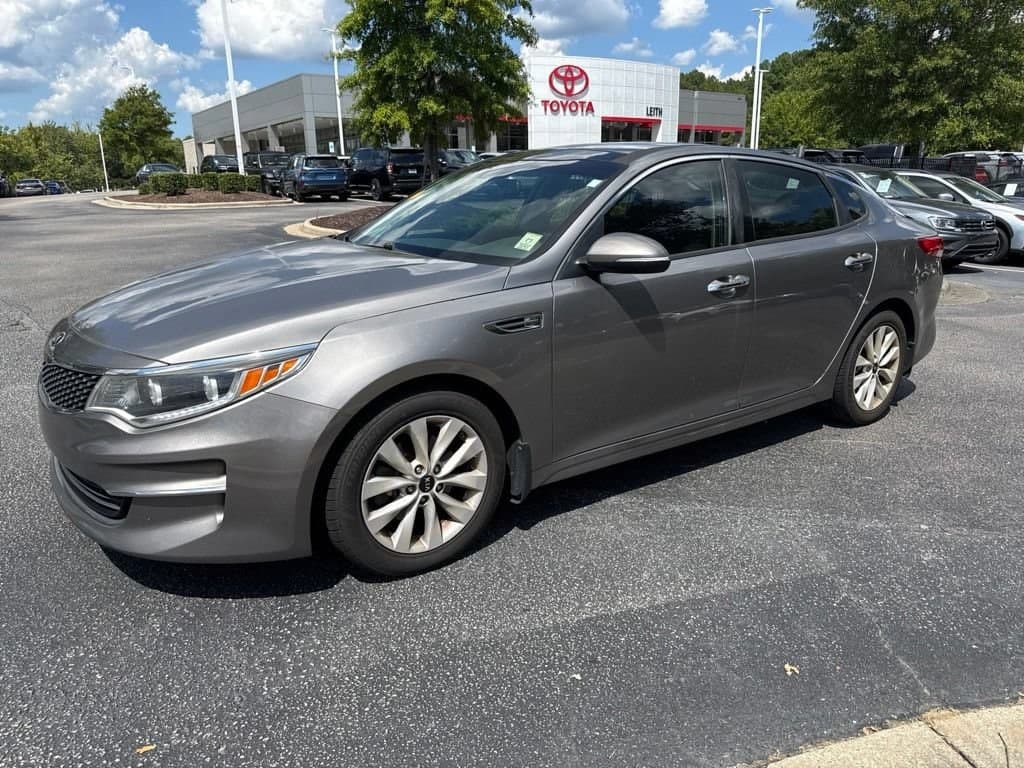 2016 Kia Optima EX — photo 1 of 13