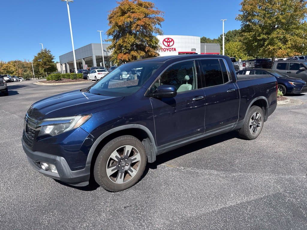 2017 Honda Ridgeline RTL-E — photo 1 of 13