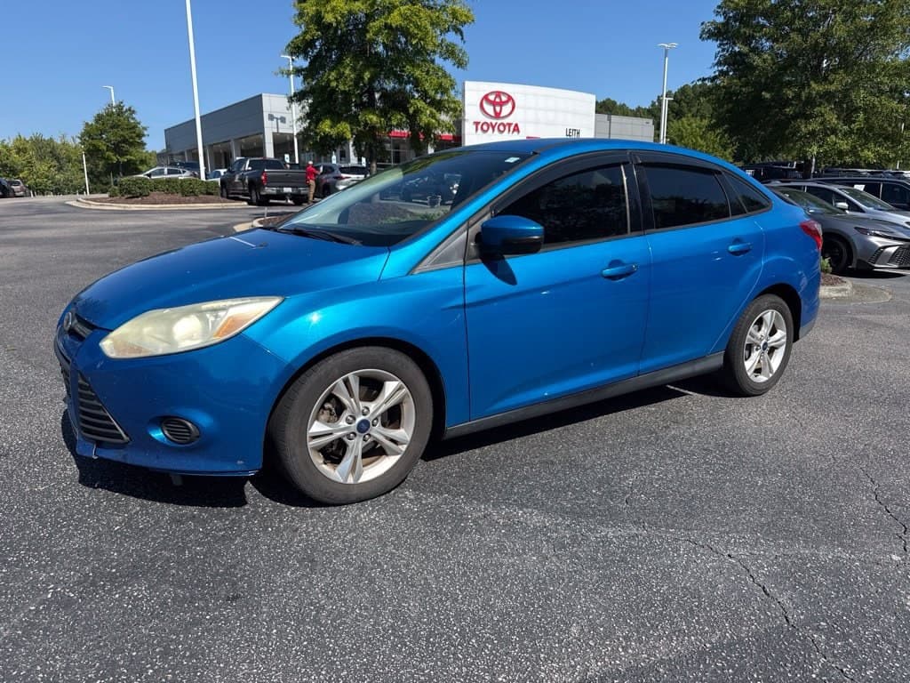 2013 Ford Focus SE — photo 1 of 14