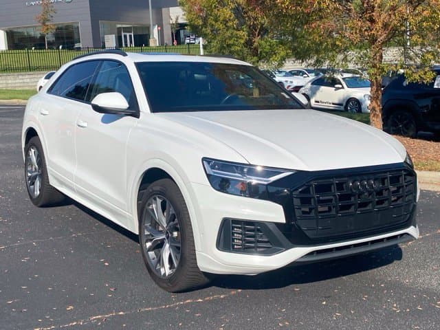 2021 Audi Q8 Premium — photo 1 of 13
