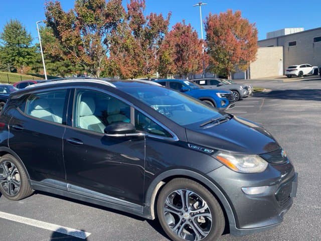 2018 Chevrolet Bolt EV Premier — photo 1 of 14