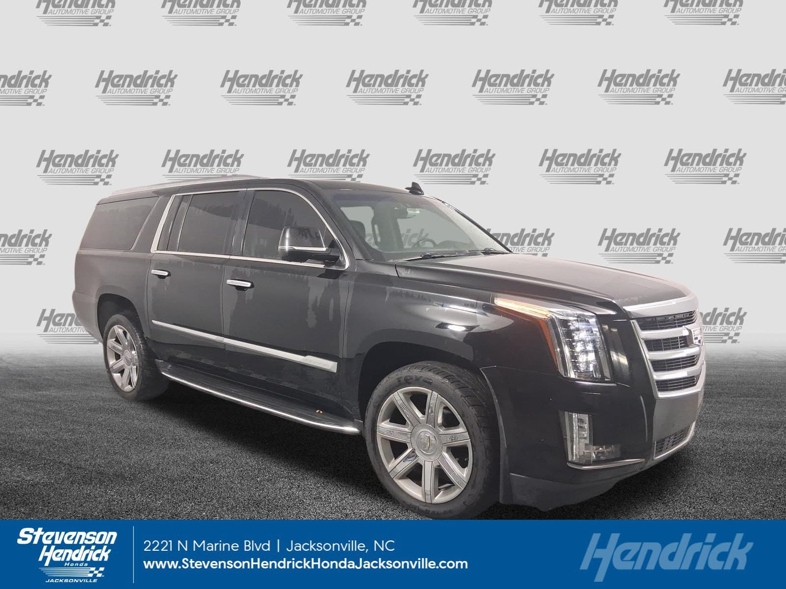 2018 Cadillac Escalade ESV Premium Luxury — photo 1 of 11