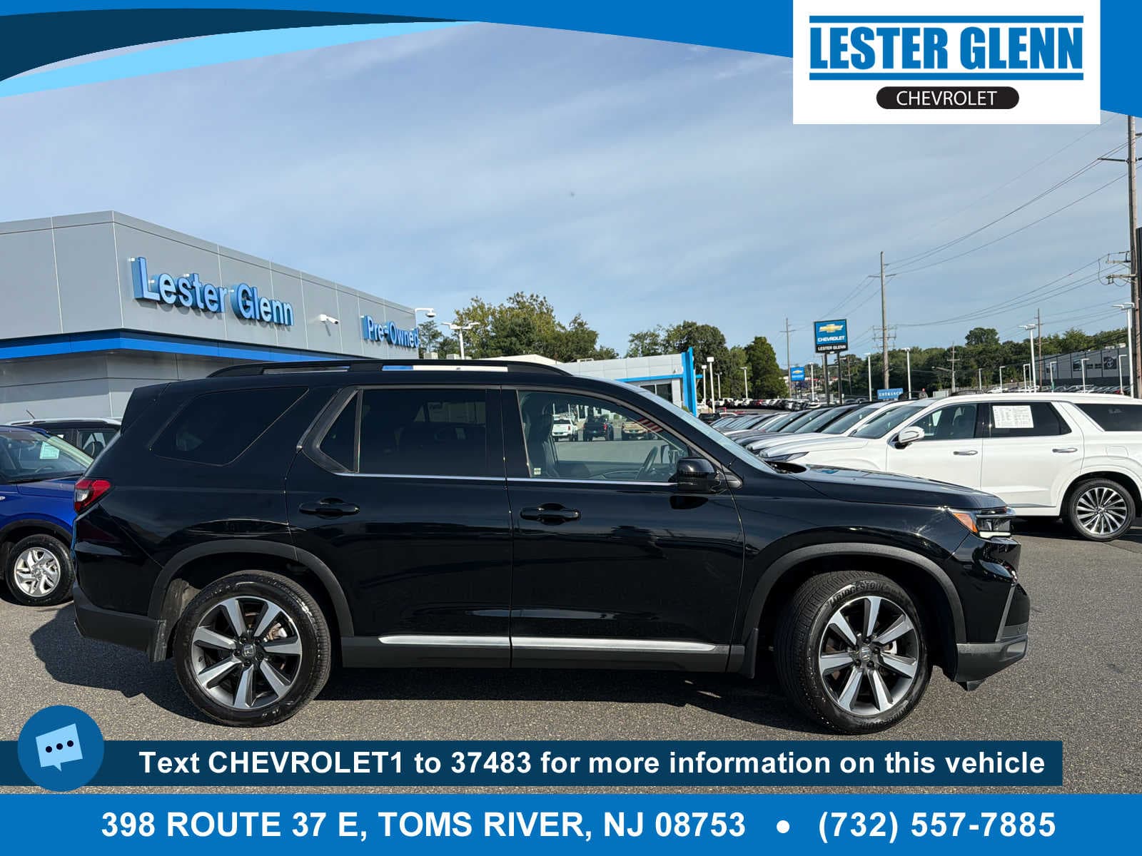 2025 Honda Pilot Touring — photo 1 of 24