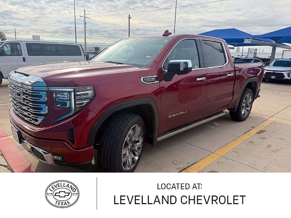 2023 GMC Sierra 1500 Denali — photo 1 of 15
