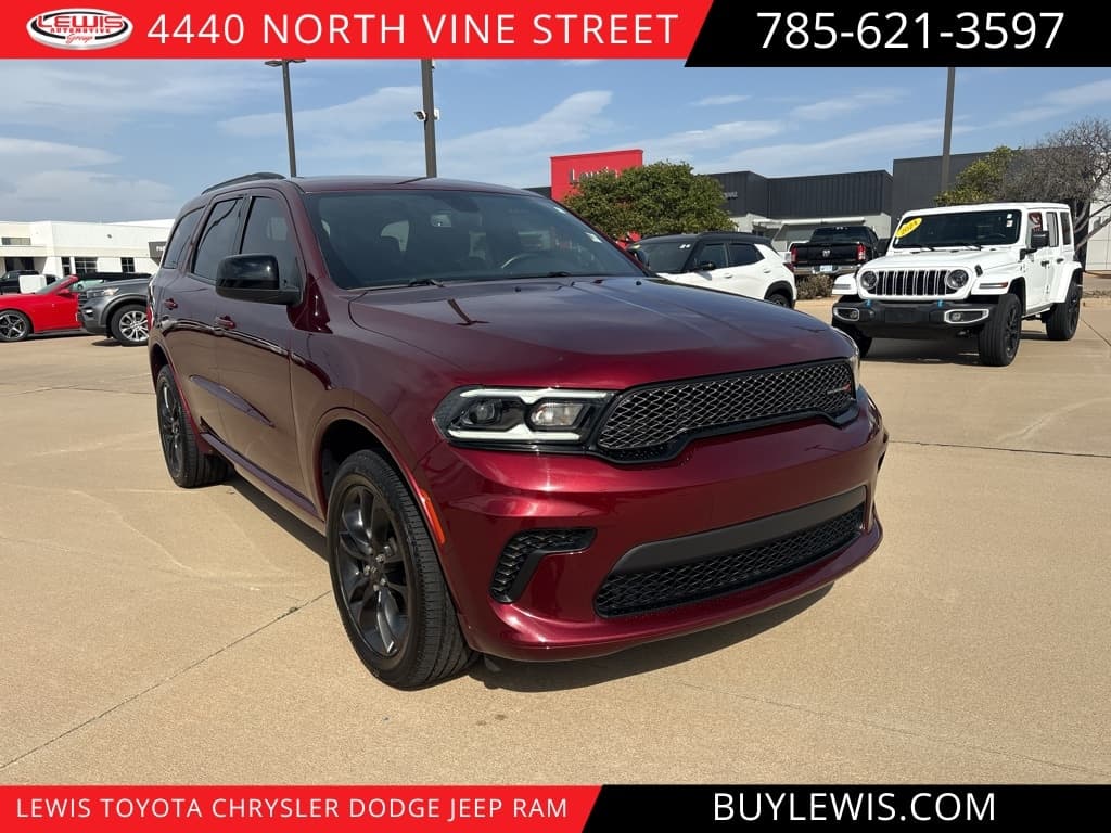 2024 Dodge Durango SXT — photo 1 of 19