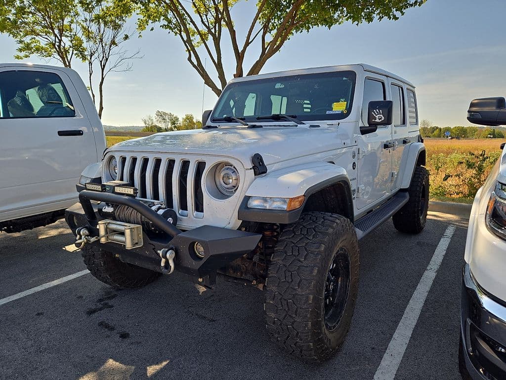 2018 Jeep Wrangler Unlimited Sahara — photo 1 of 6