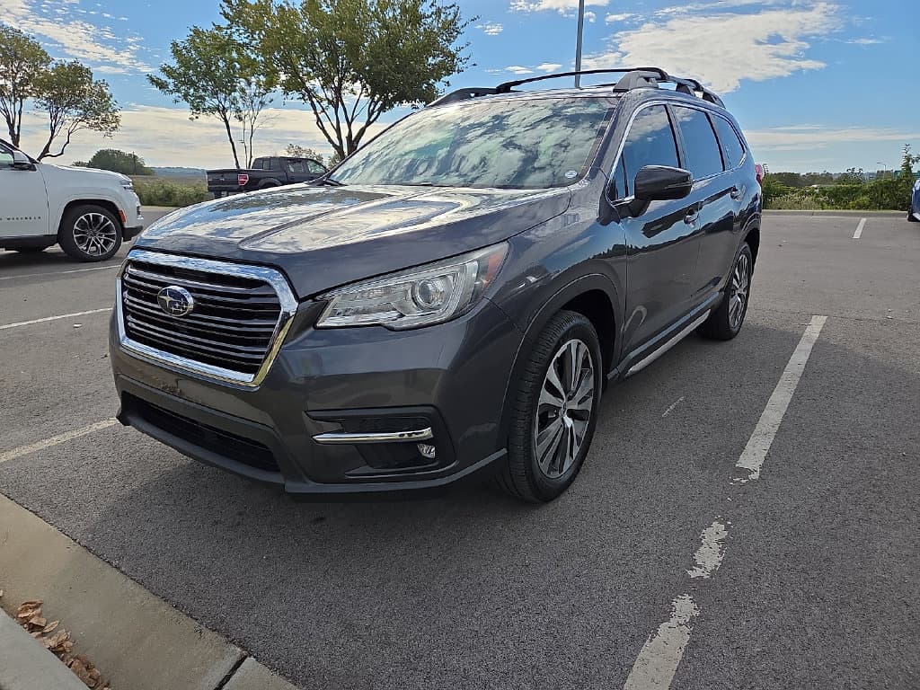 2021 Subaru Ascent Limited — photo 1 of 6