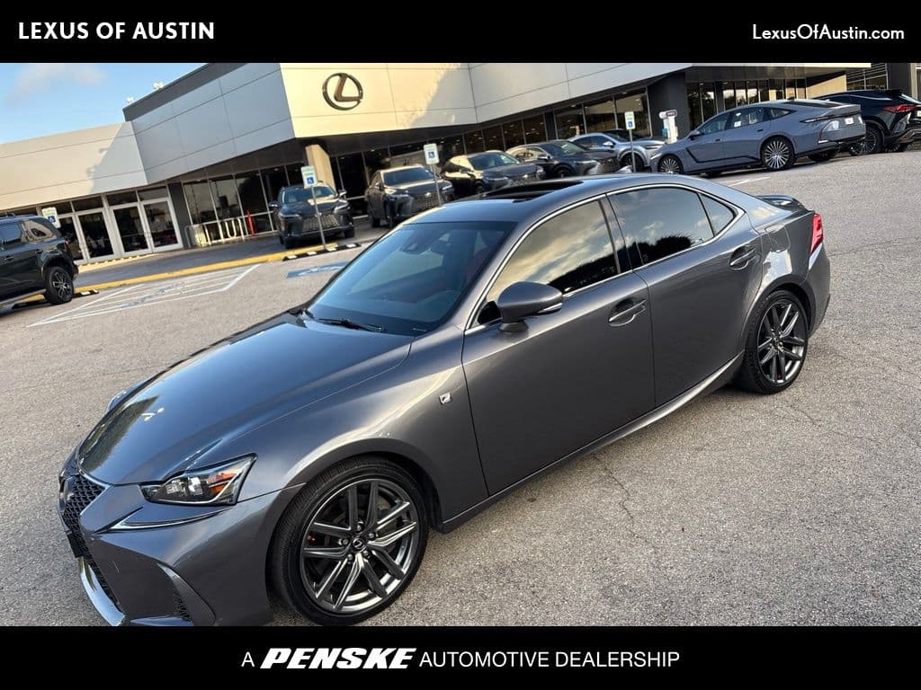 2018 Lexus IS 300 Base — photo 1 of 21