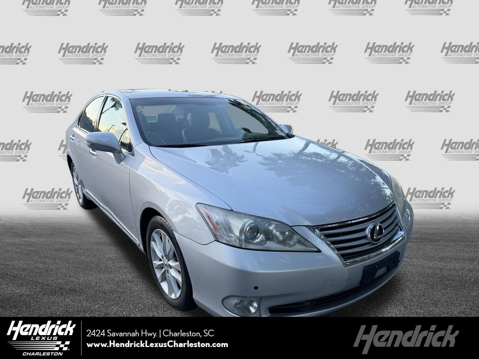 2011 Lexus ES 350 Base — photo 1 of 48