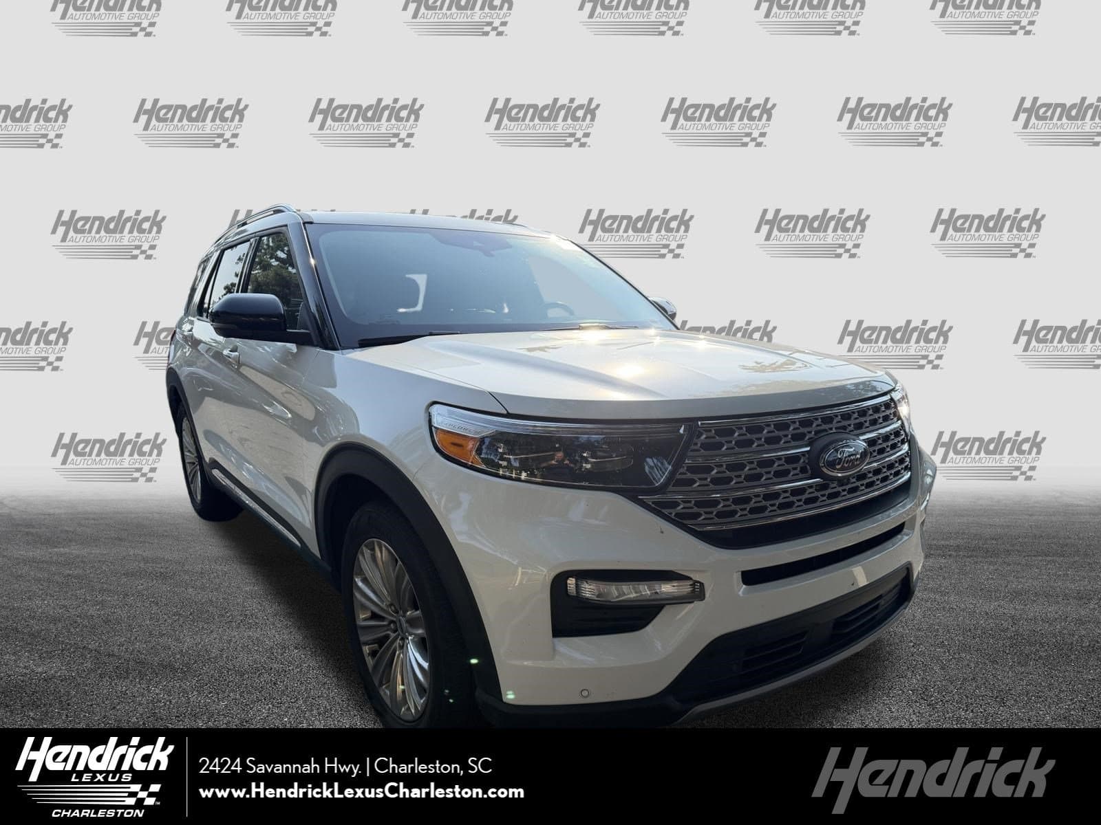 2022 Ford Explorer Limited — photo 1 of 49