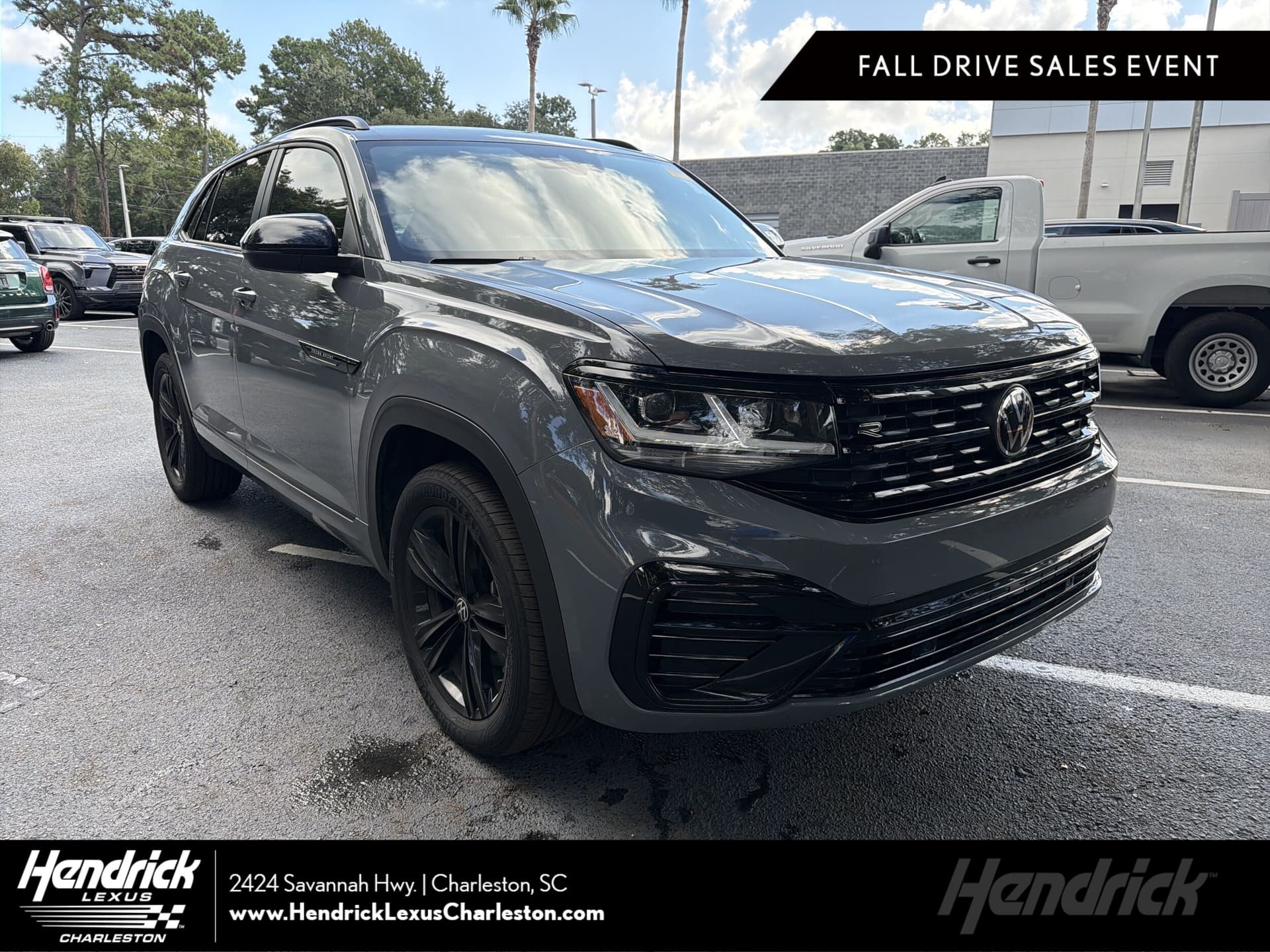 2023 Volkswagen Atlas Cross Sport 3.6L V6 SEL R-Line Black — photo 1 of 46