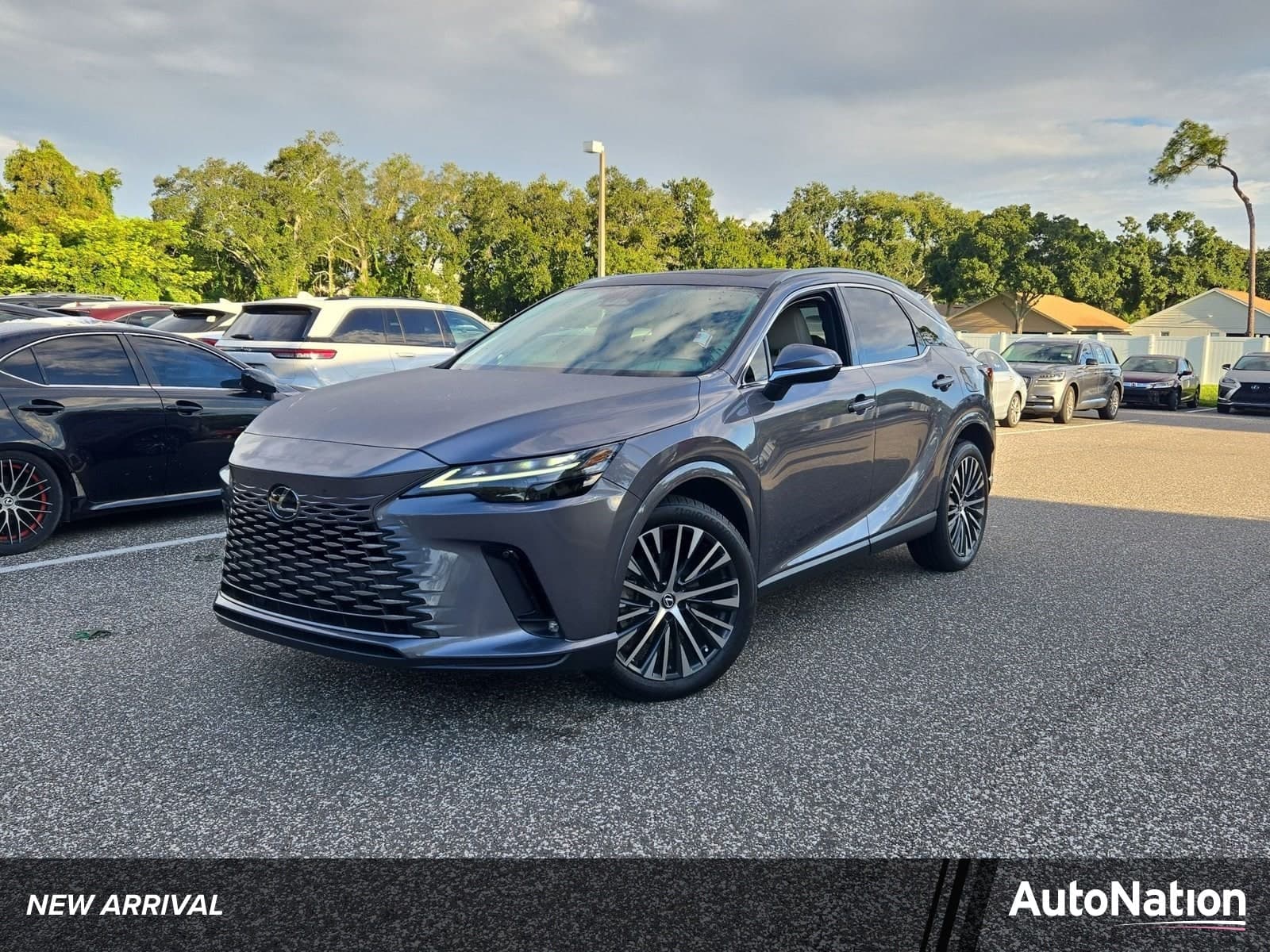 2023 Lexus RX RX 350h Premium Plus — photo 1 of 15