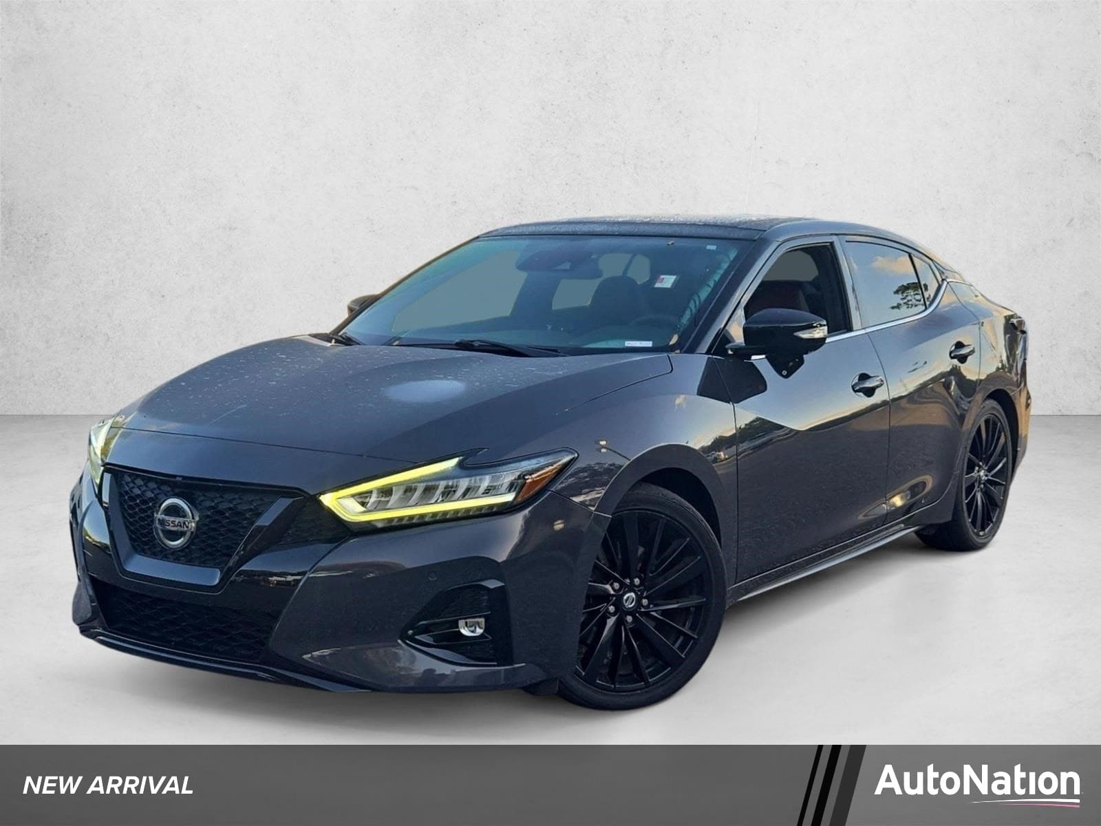 2021 Nissan Maxima Platinum — photo 1 of 16