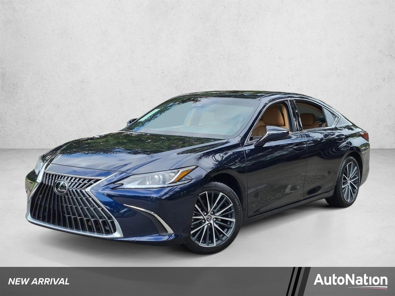 2024 Lexus ES 350 Base — photo 1 of 25