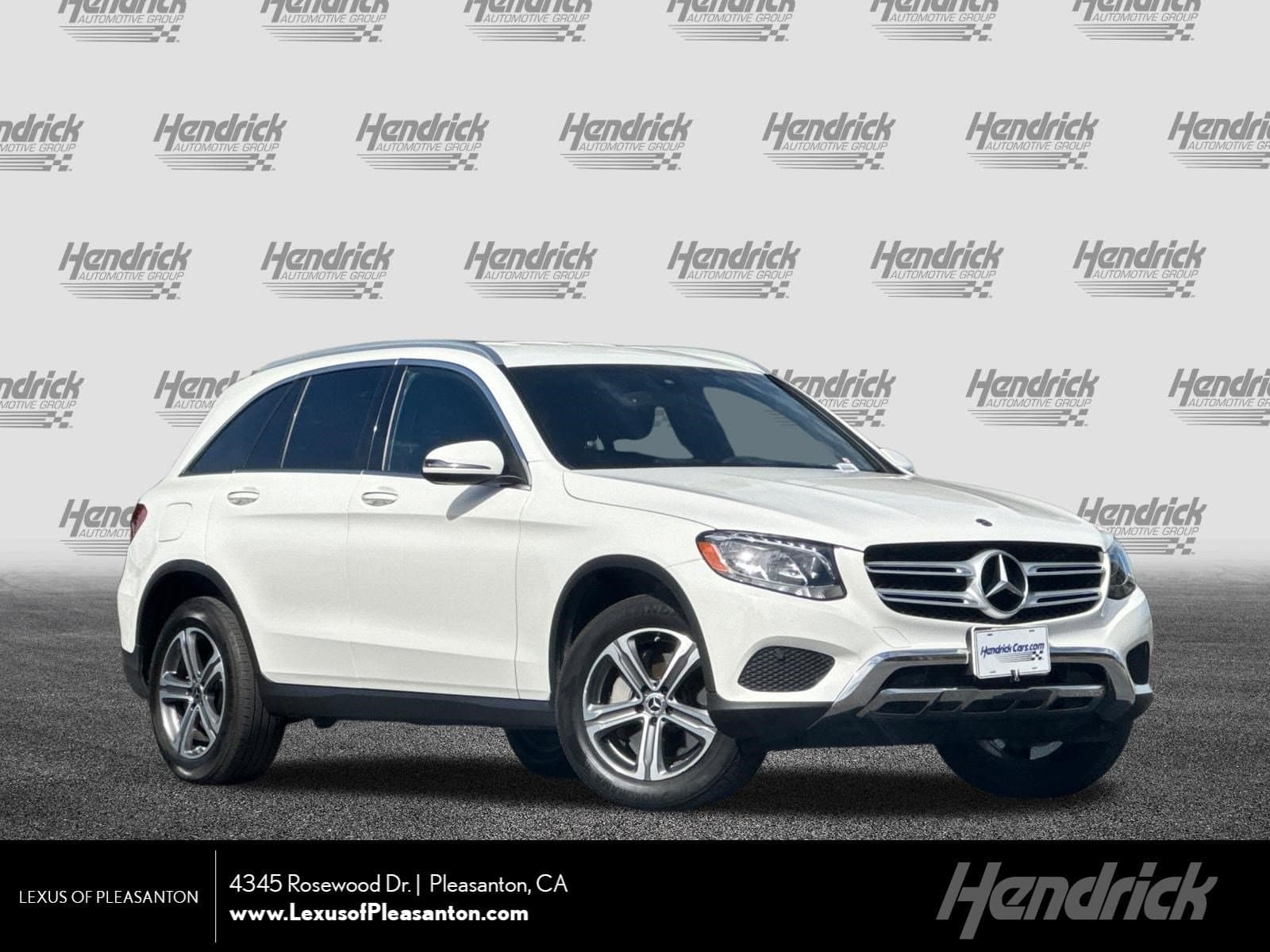 2019 Mercedes-Benz GLC Base — photo 1 of 39