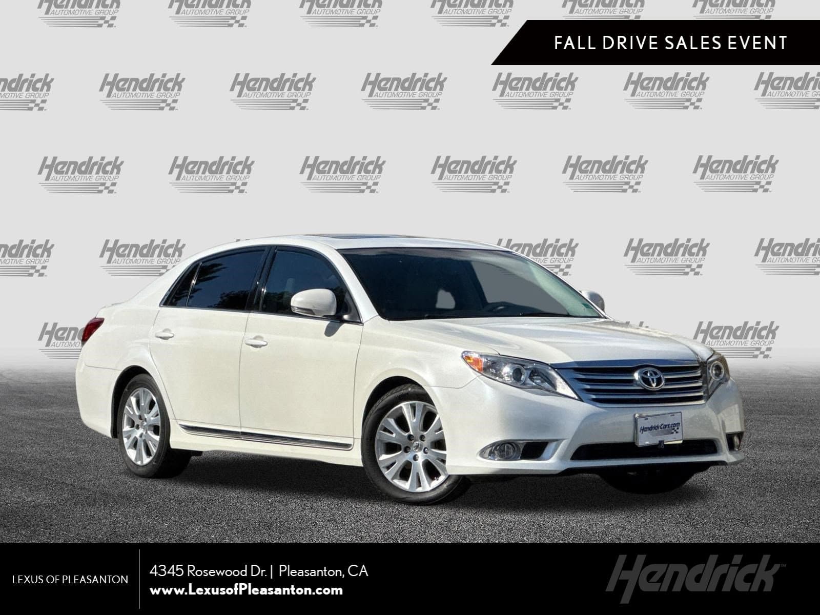 2012 Toyota Avalon Base — photo 1 of 43