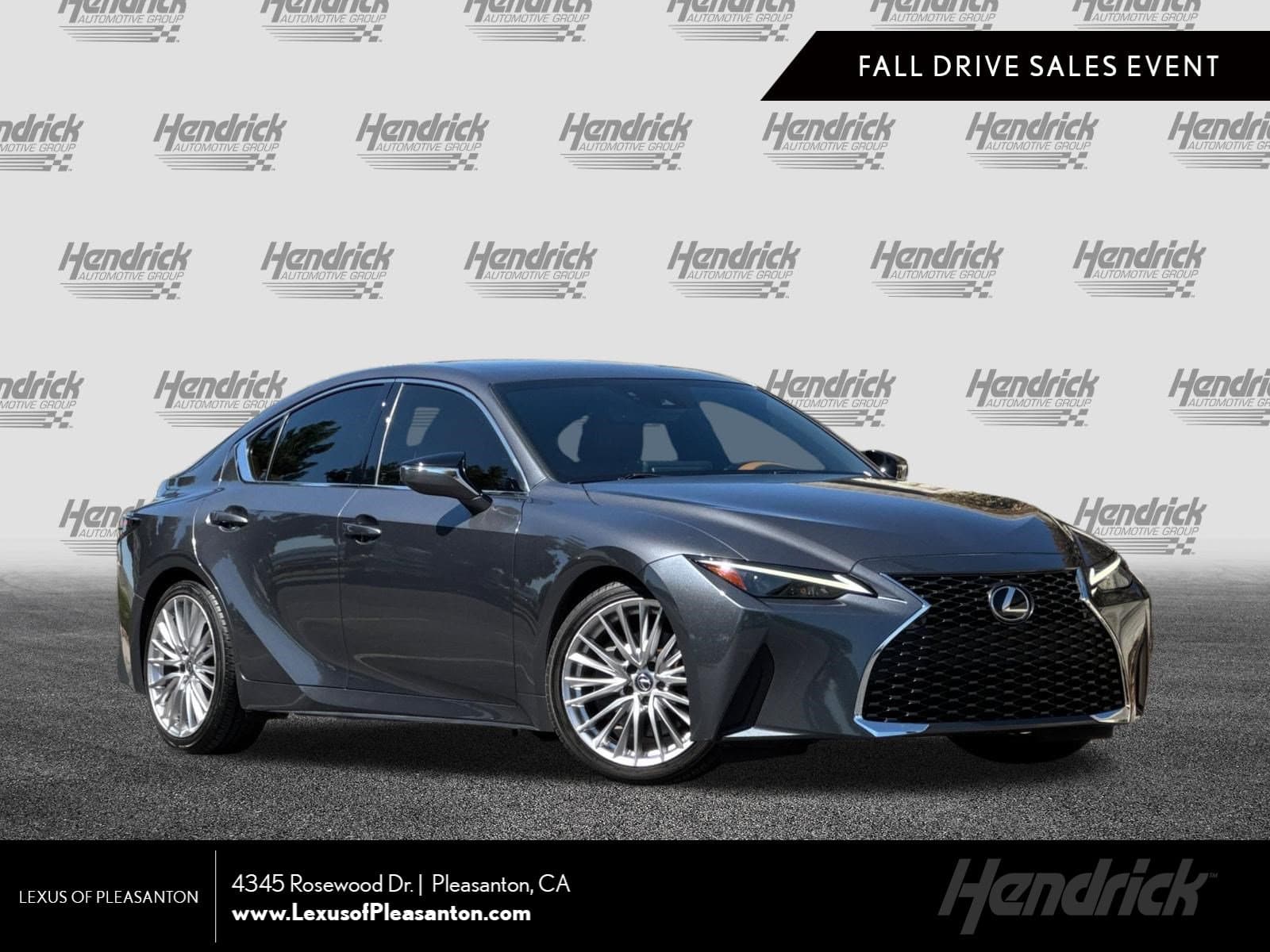 2022 Lexus IS Base — photo 1 of 39