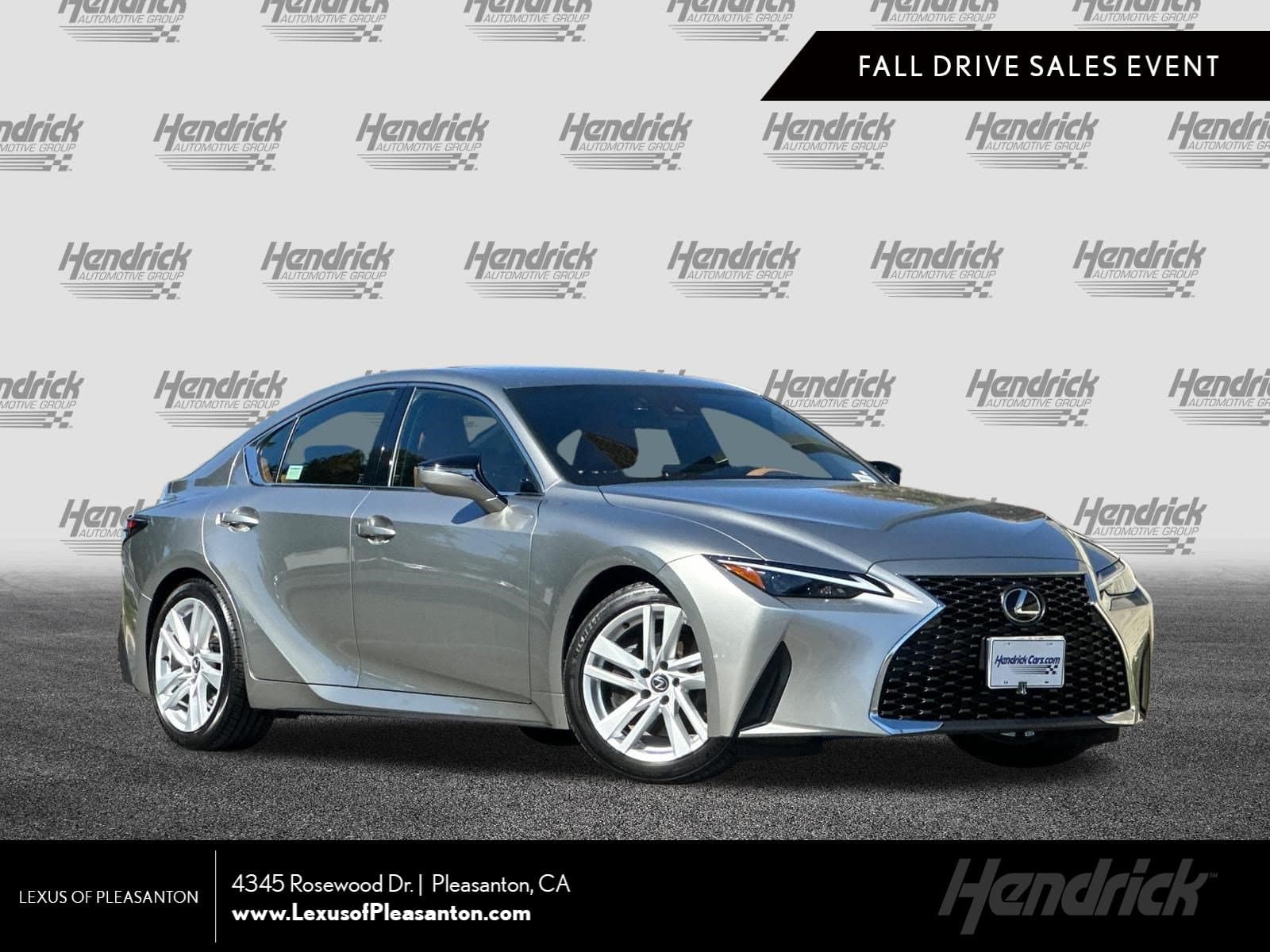 2023 Lexus IS Base — photo 1 of 39