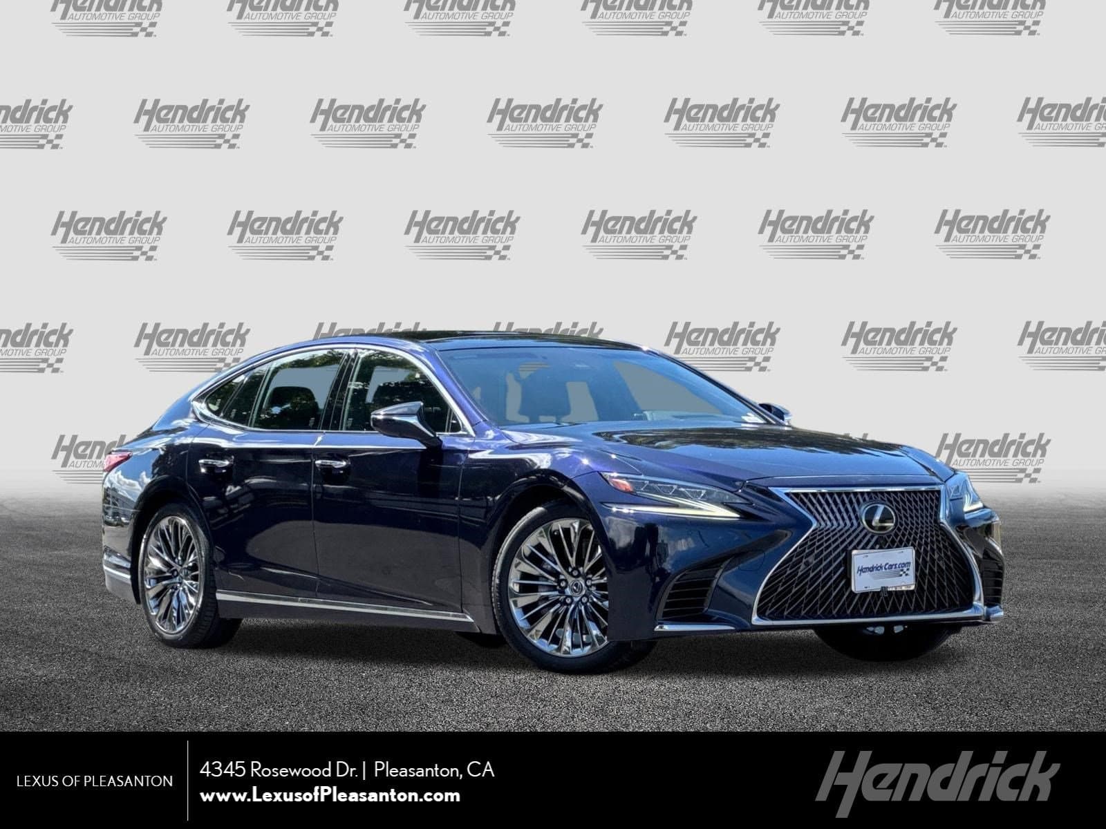 2019 Lexus LS Base — photo 1 of 39