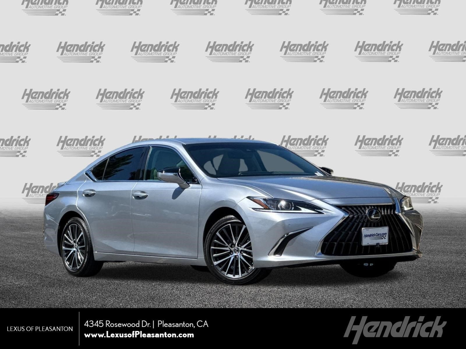 2023 Lexus ES Base — photo 1 of 39