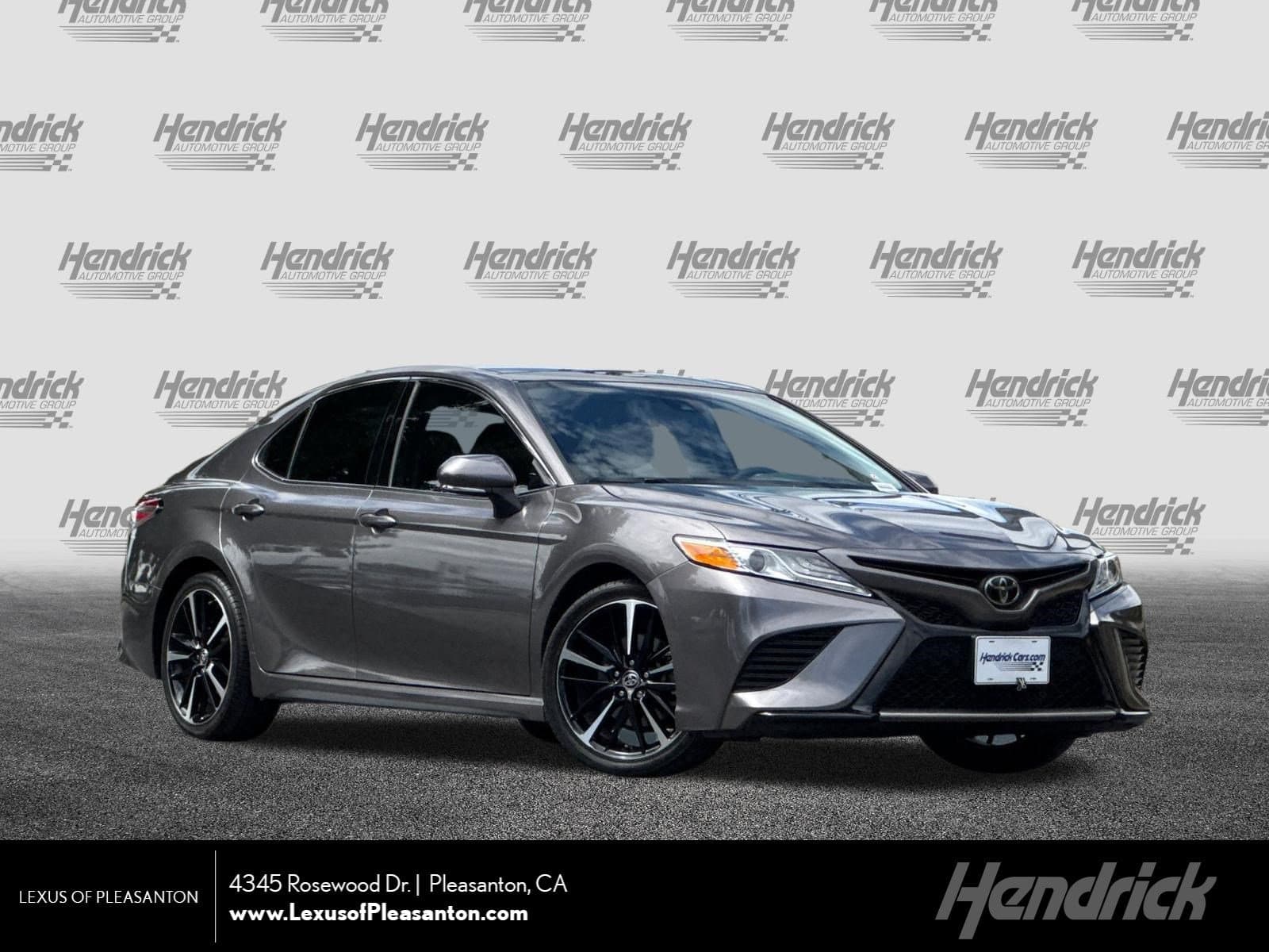 2020 Toyota Camry XSE — photo 1 of 39