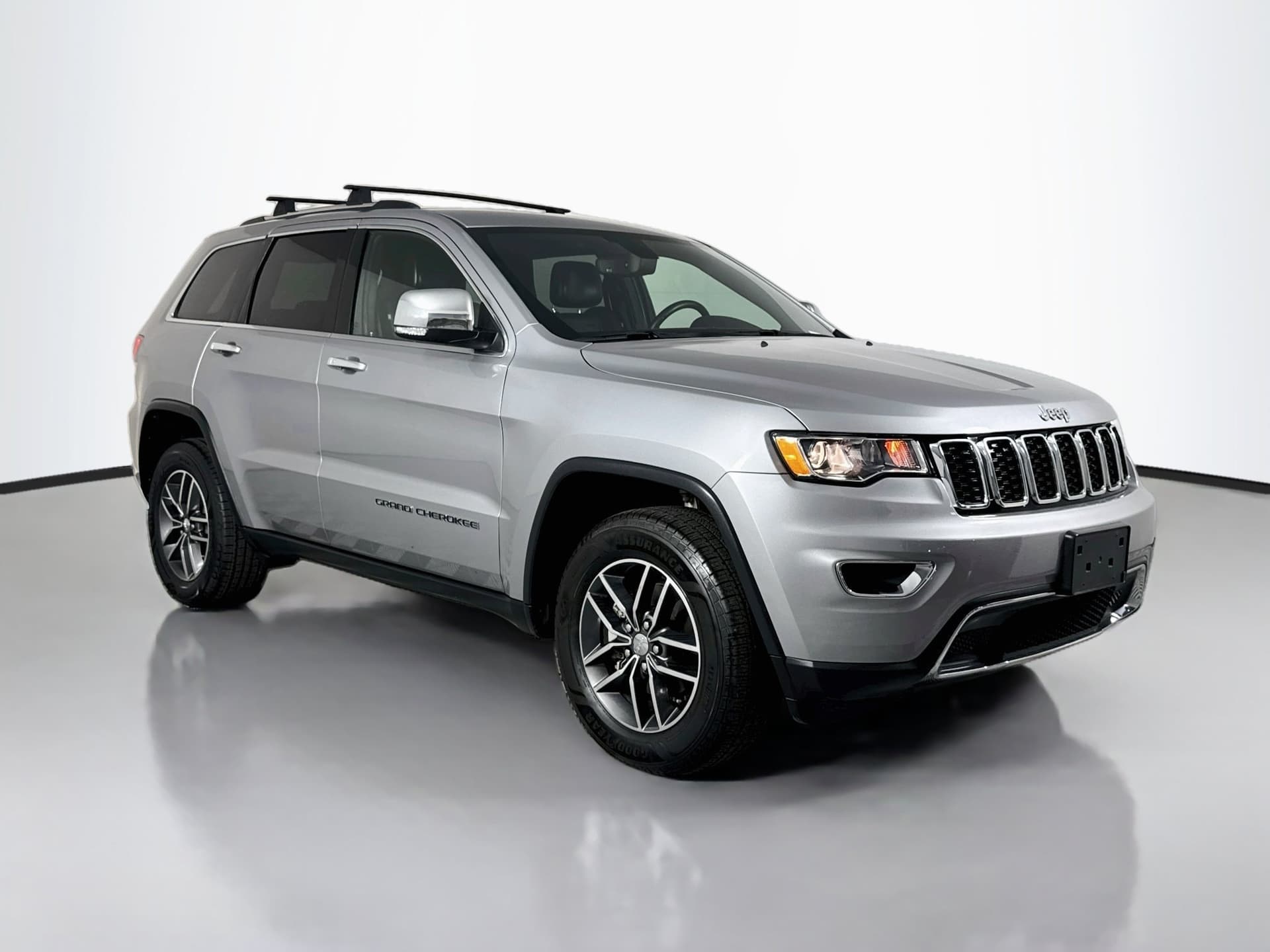 2018 Jeep Grand Cherokee Limited — photo 1 of 38