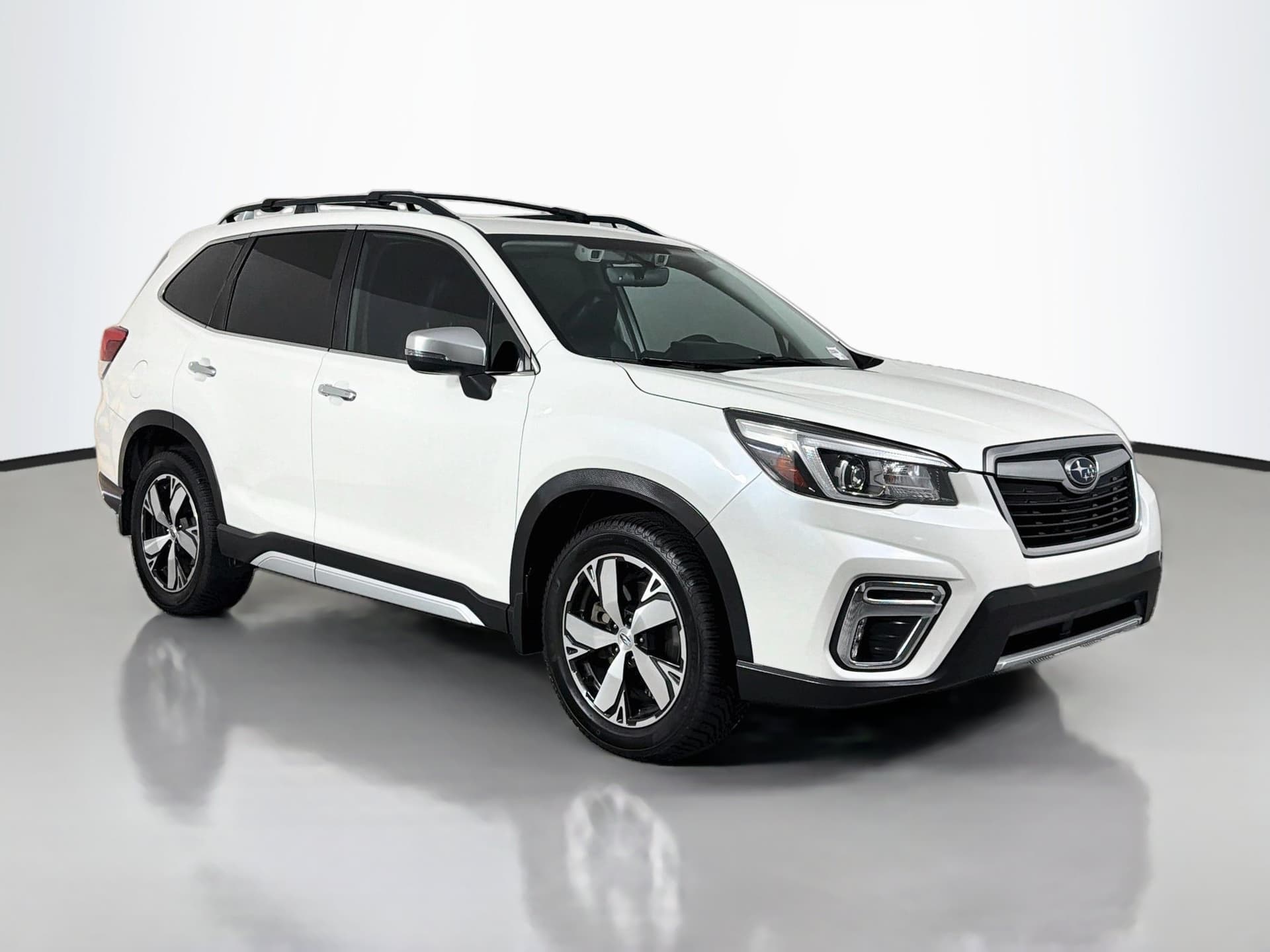 2019 Subaru Forester Touring — photo 1 of 38