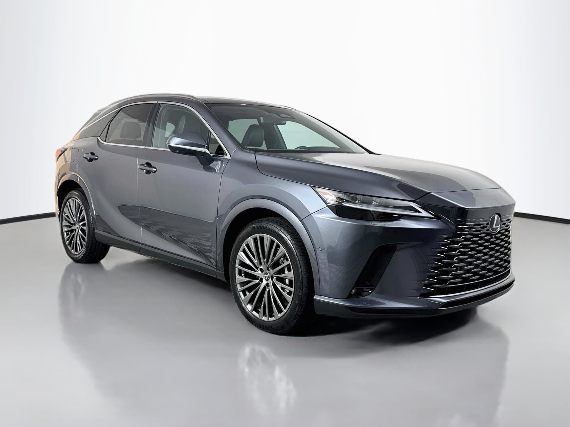2025 Lexus RX RX 450h+ Luxury — photo 1 of 39