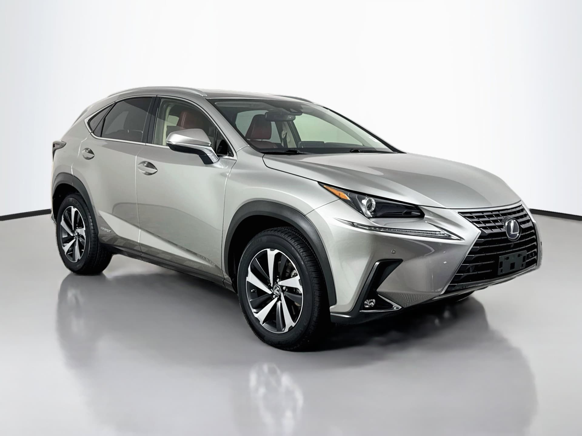 2021 Lexus NX NX 300h — photo 1 of 36