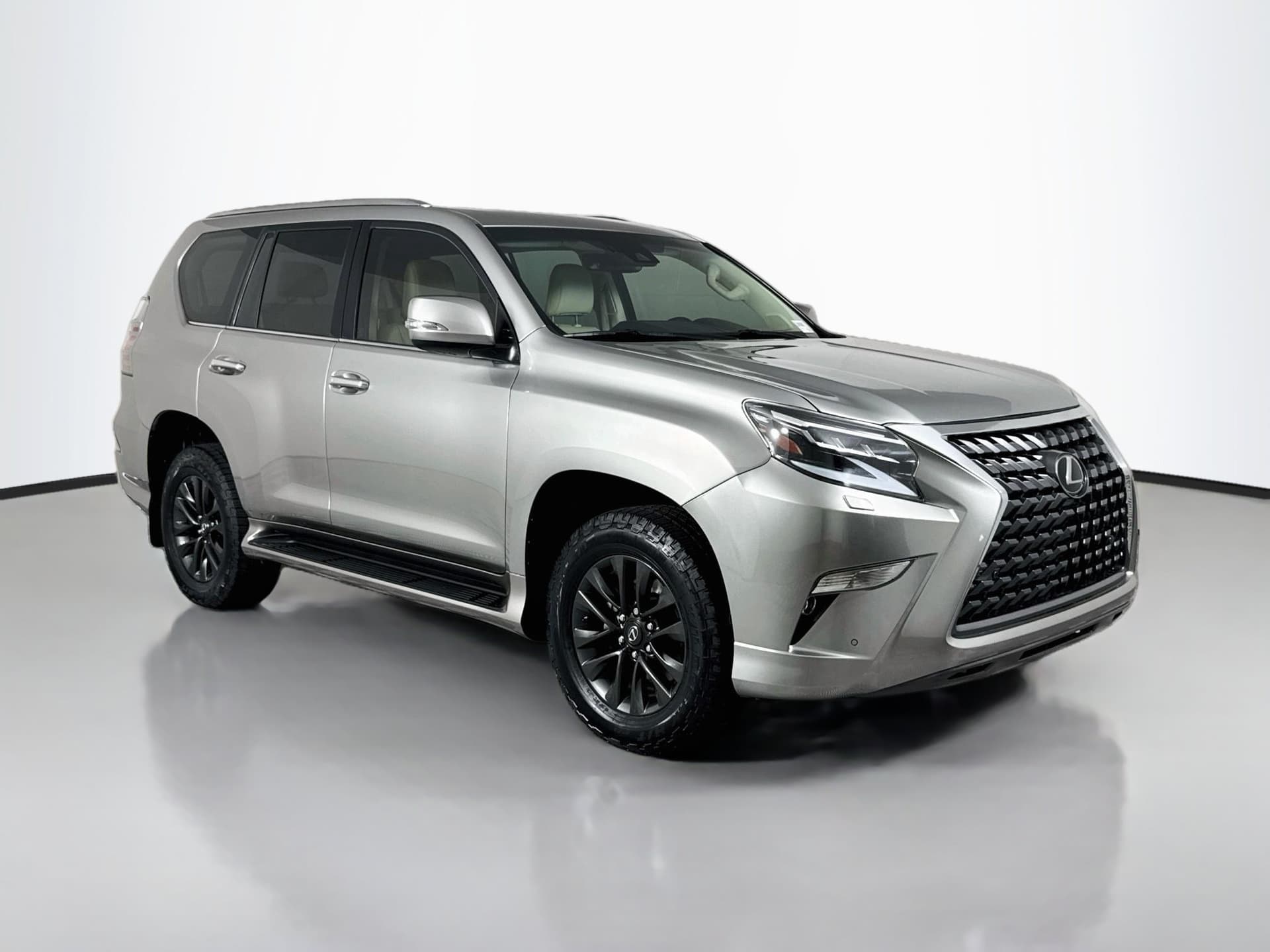 2020 Lexus GX GX 460 Premium — photo 1 of 40