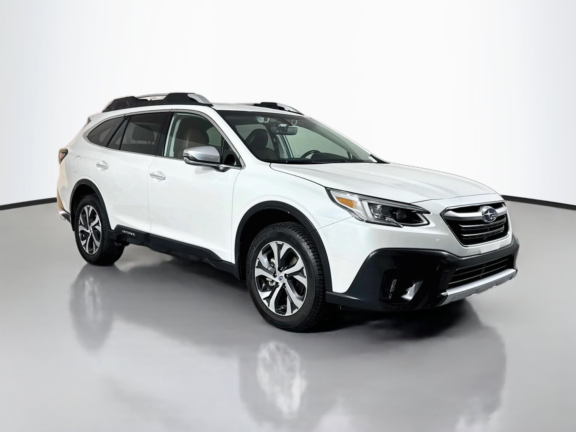 2021 Subaru Outback Touring XT — photo 1 of 39
