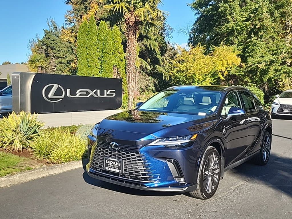 2023 Lexus RX RX 350h Luxury — photo 1 of 30
