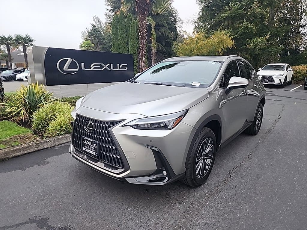 2022 Lexus NX NX 350h Premium — photo 1 of 30
