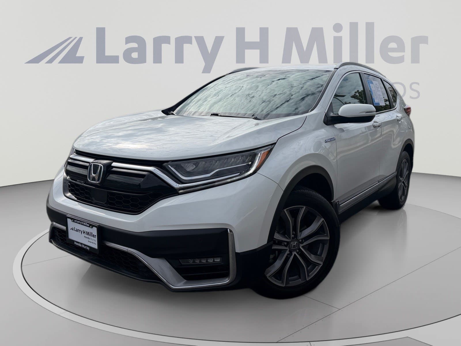 2021 Honda CR-V Hybrid Touring — photo 1 of 35